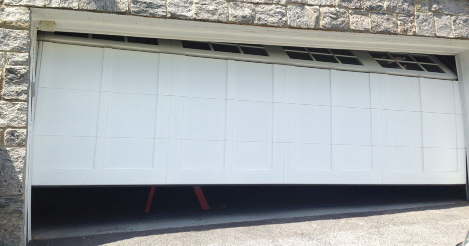 Broken garage door repairs Scarsdale
